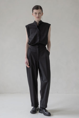 SLEEVELESS JUMPSUIT (BLACK, BEIGE)