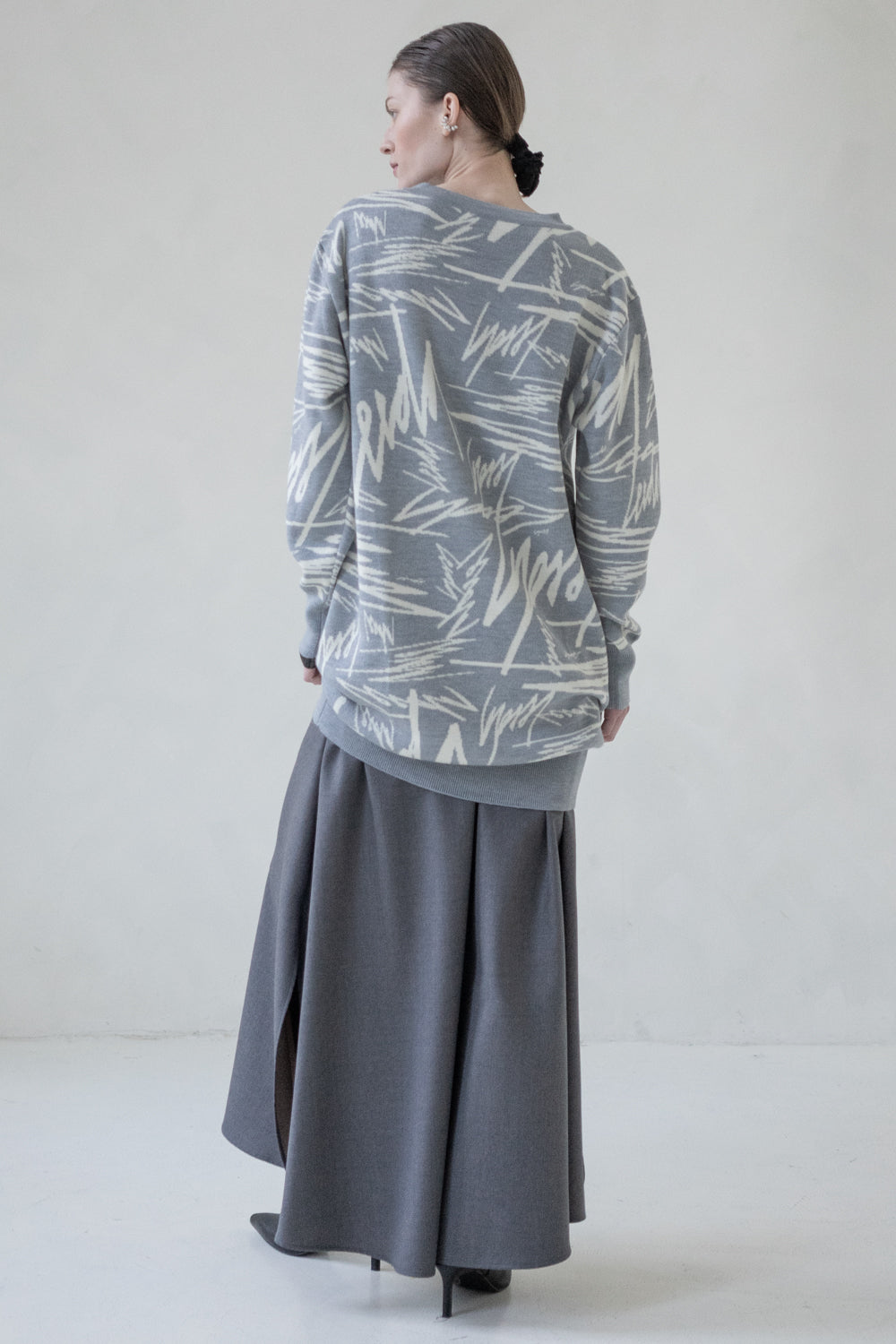 LONG WOOL JUMPER "BLURR" (GREY)