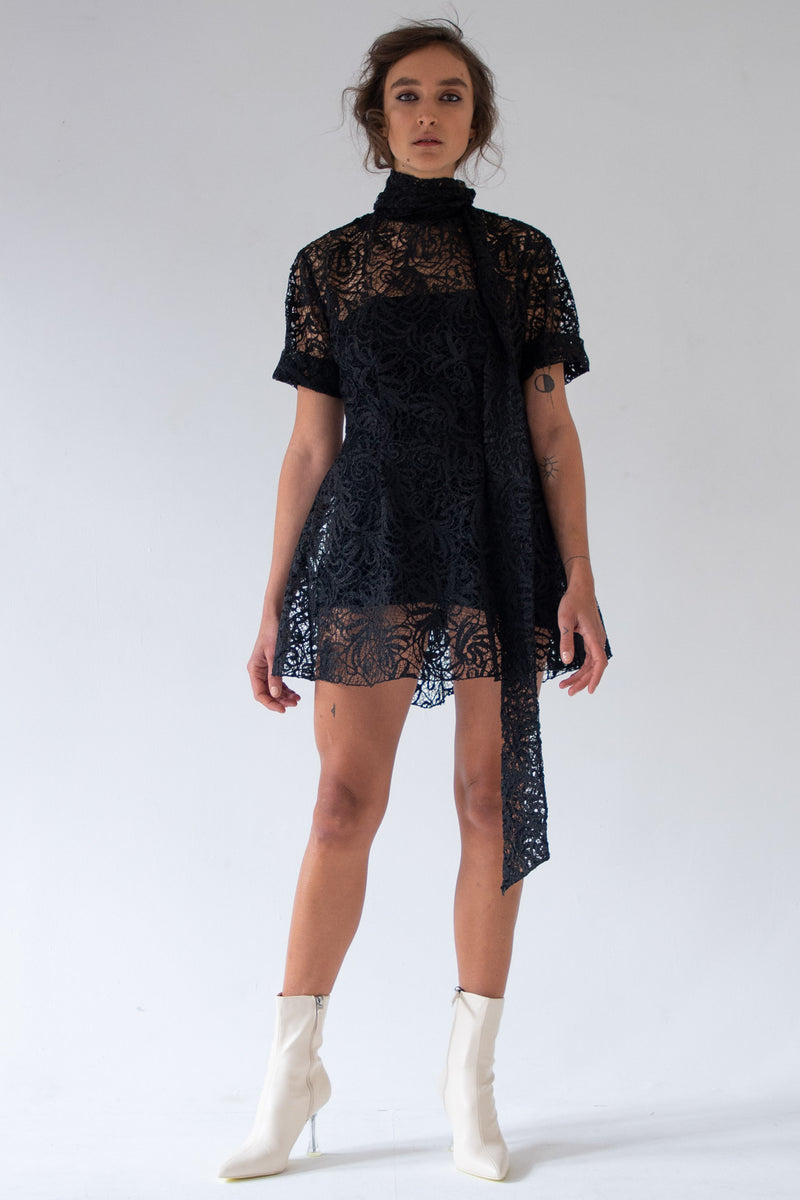 MINI LACE DRESS - BLACK