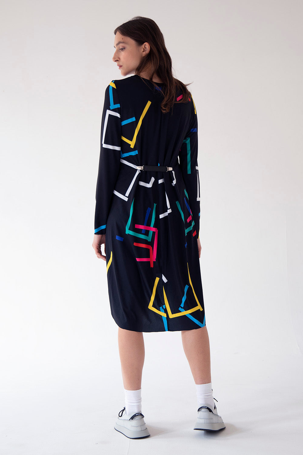 BASIC DRESS ROUND NECK (MARKS, DARK PRINT)