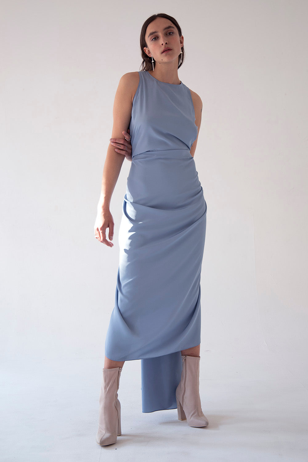 BLUE VARIABLE DRESS - RENTAL