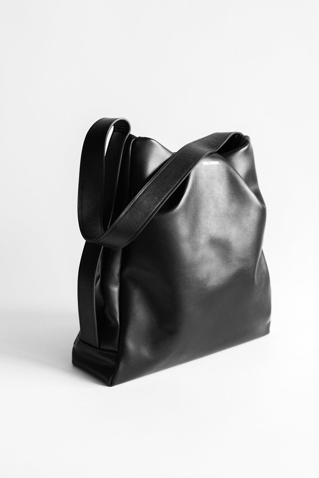 LEATHER SHOPPER BAG