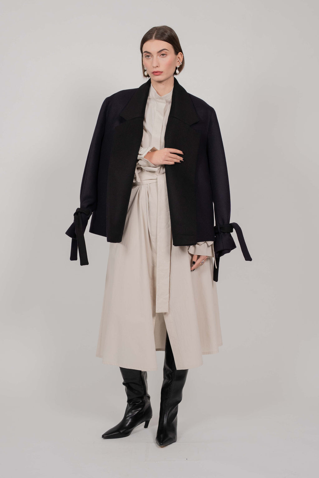 SHORT WOOL COAT "FOG" DARK