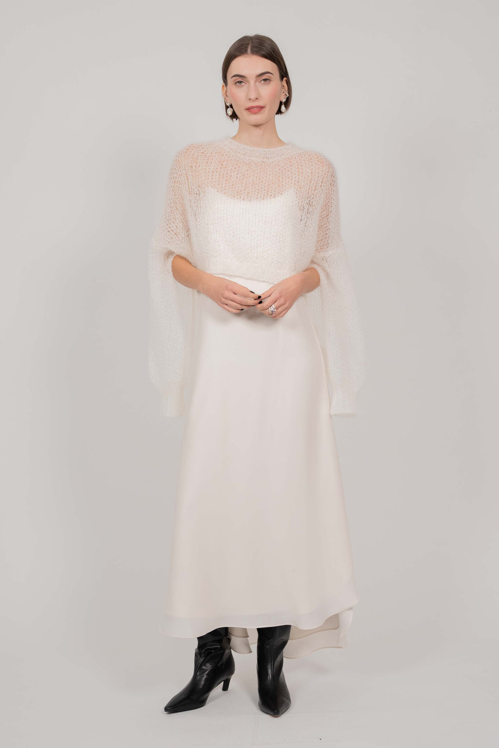 HAND-KNITED SWEATER  CLOUDS (IVORY)