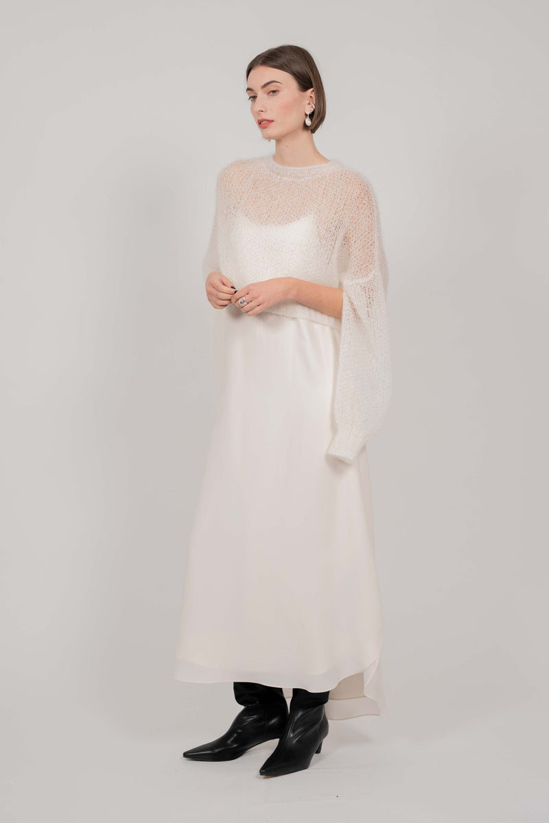 HAND-KNITED SWEATER  CLOUDS (IVORY)