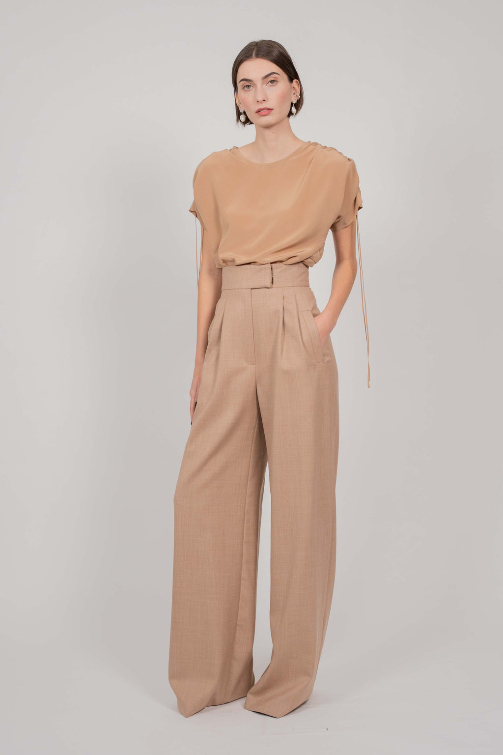 WOOL TROUSERS WITH QUILTED BELT (CAMEL)