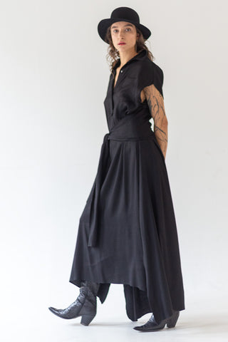 VARIABLE HIGH NECK DRESS MAXI BLACK