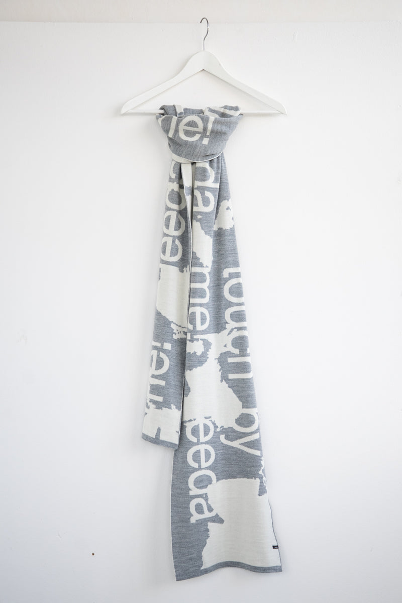 WOOL SCARF "TOUCH ME" GREY