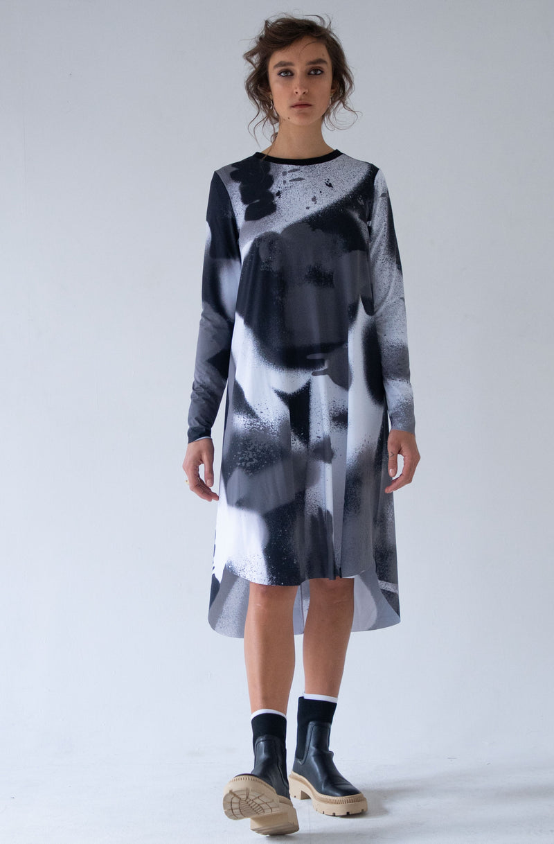 BASIC DRESS ROUND NECK LONG SLEEVES (CATCH ME - B&W, PINK)