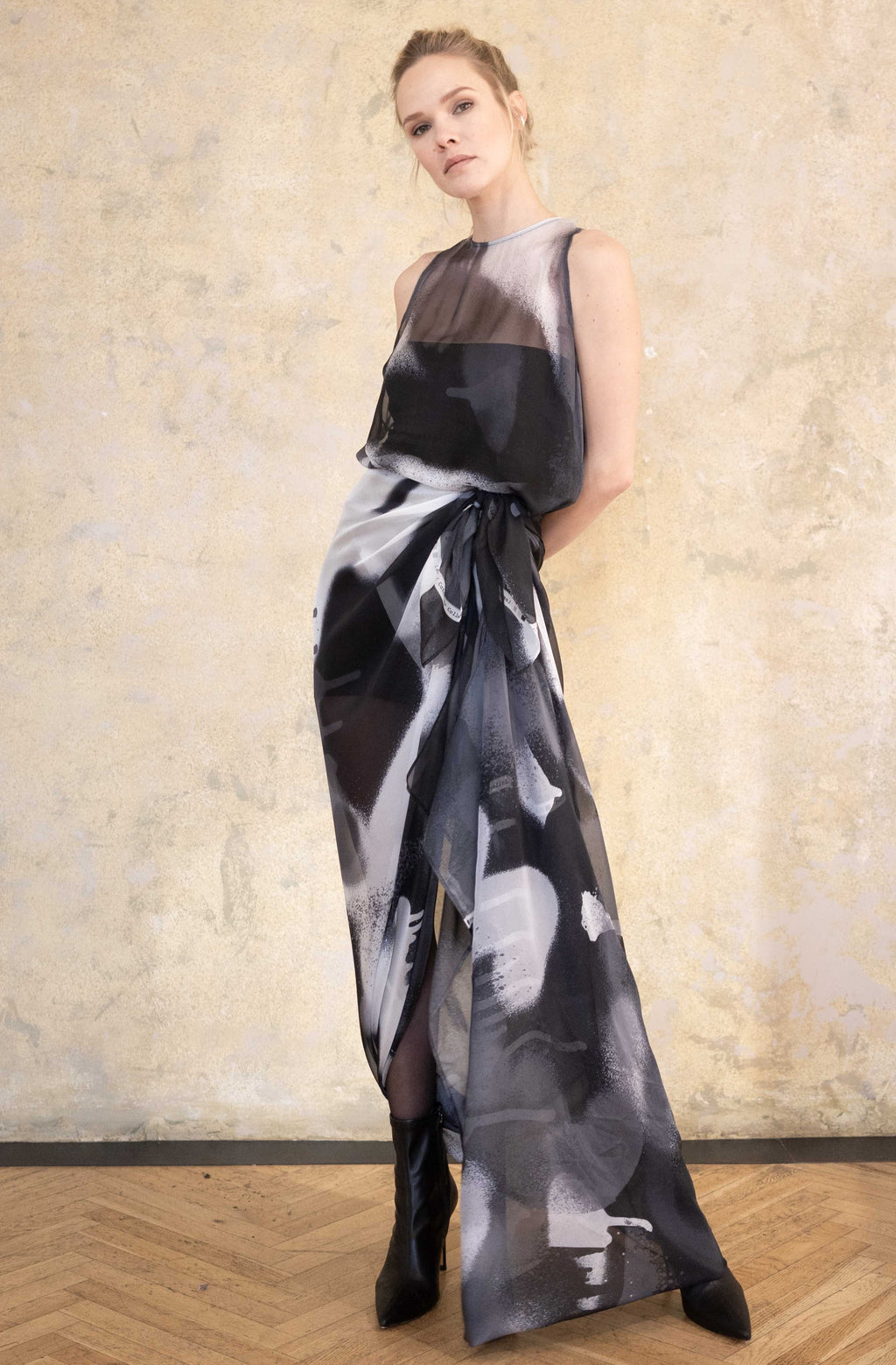 Leeda: dress - VARIABLE DRESS CATCH ME