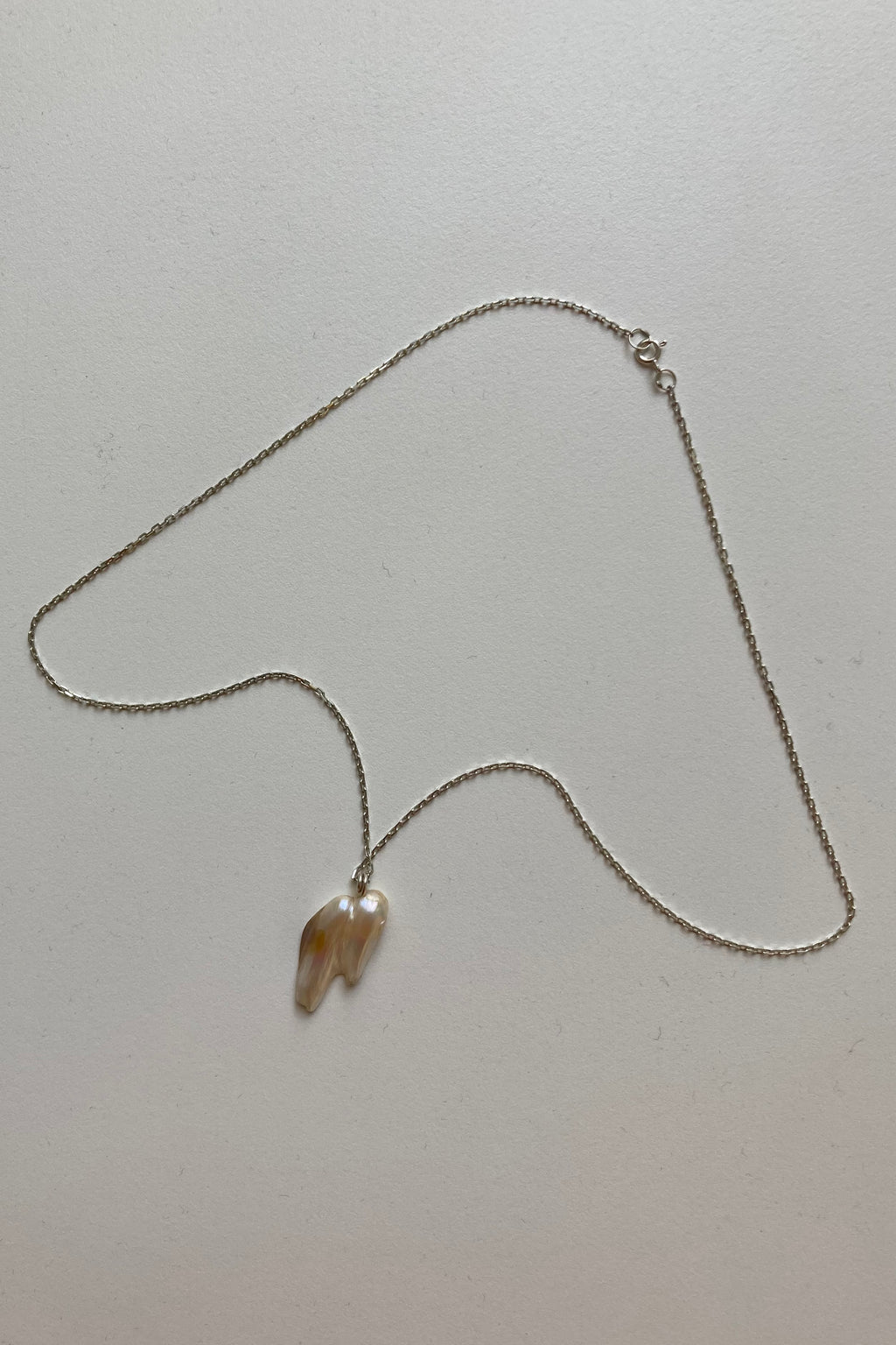 DICK WOLF - NECKLACE PEARL