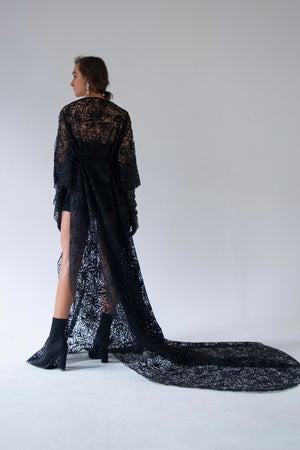 MAXI LACE DRESS – BLACK