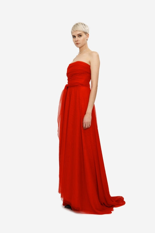 Leeda: dress - RED DRESS - RENTAL